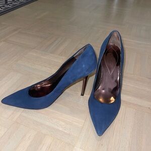 Guess Suede Heels